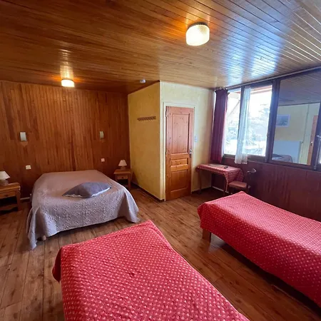 Hotel Les Sorbiers à Montricher-le-Bochet Extérieur photo